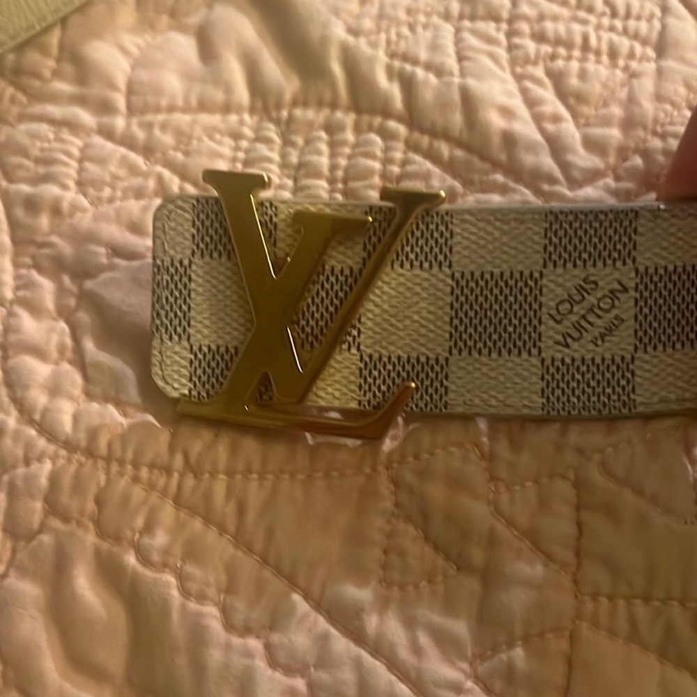 Men’s Louis Vuitton reversible belt size 40